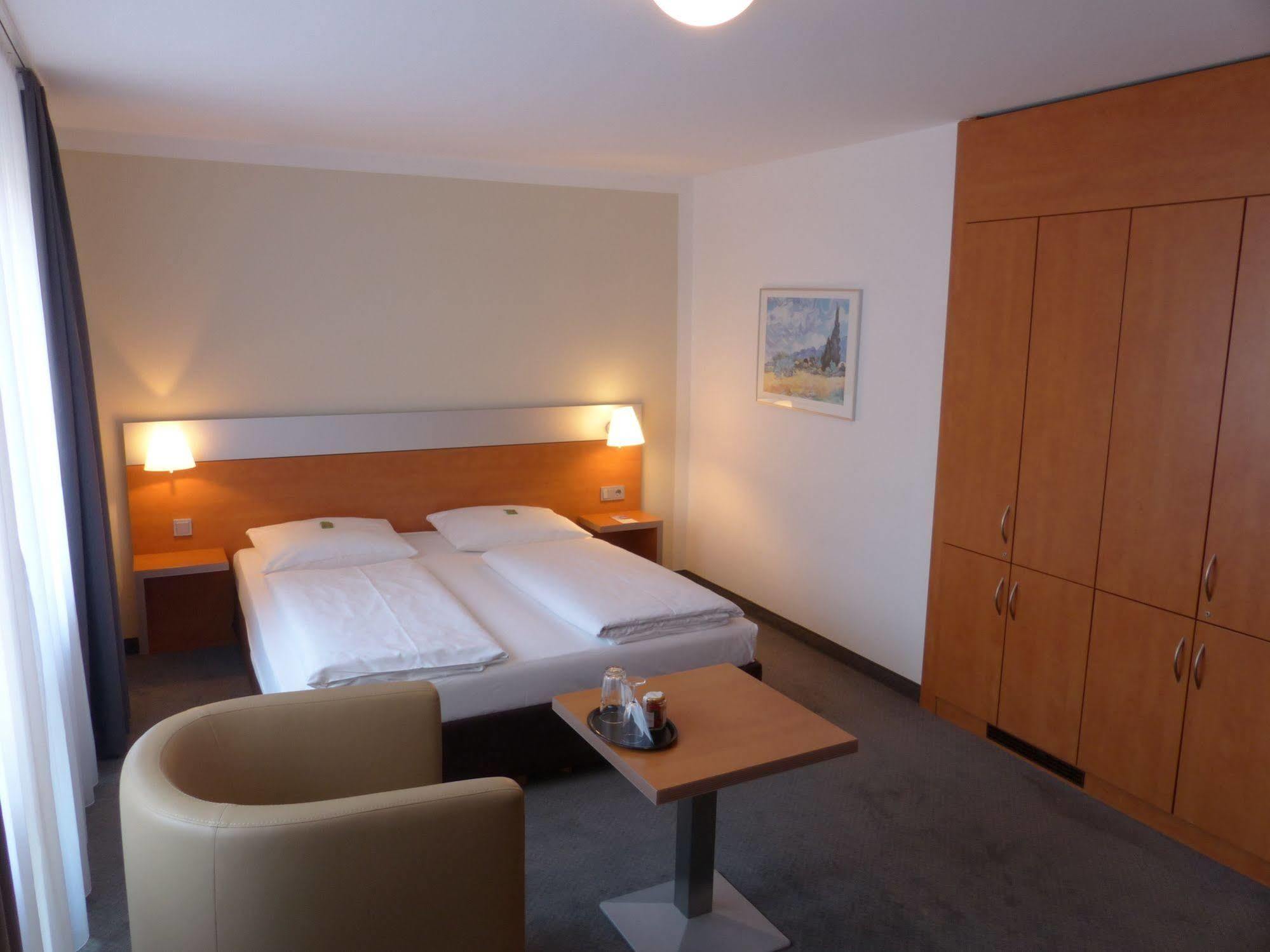 Ghotel Hotel & Living Muenchen-Nymphenburg Eksteriør billede